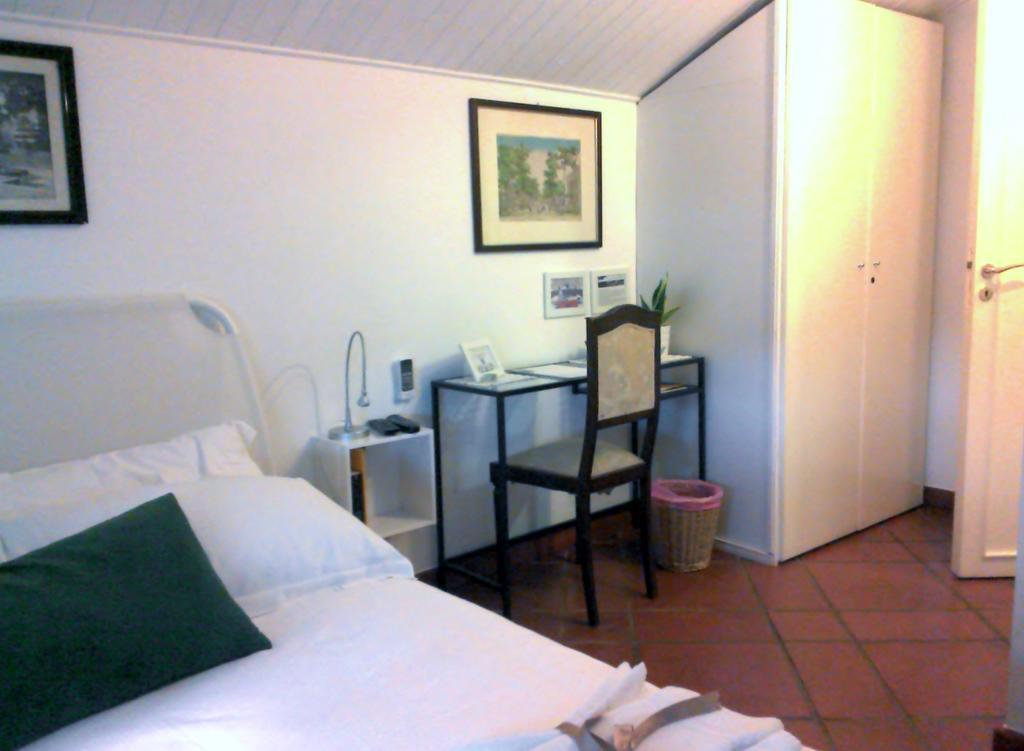 Bed And Breakfast Aloisio San Gregorio di Catania Ruang foto