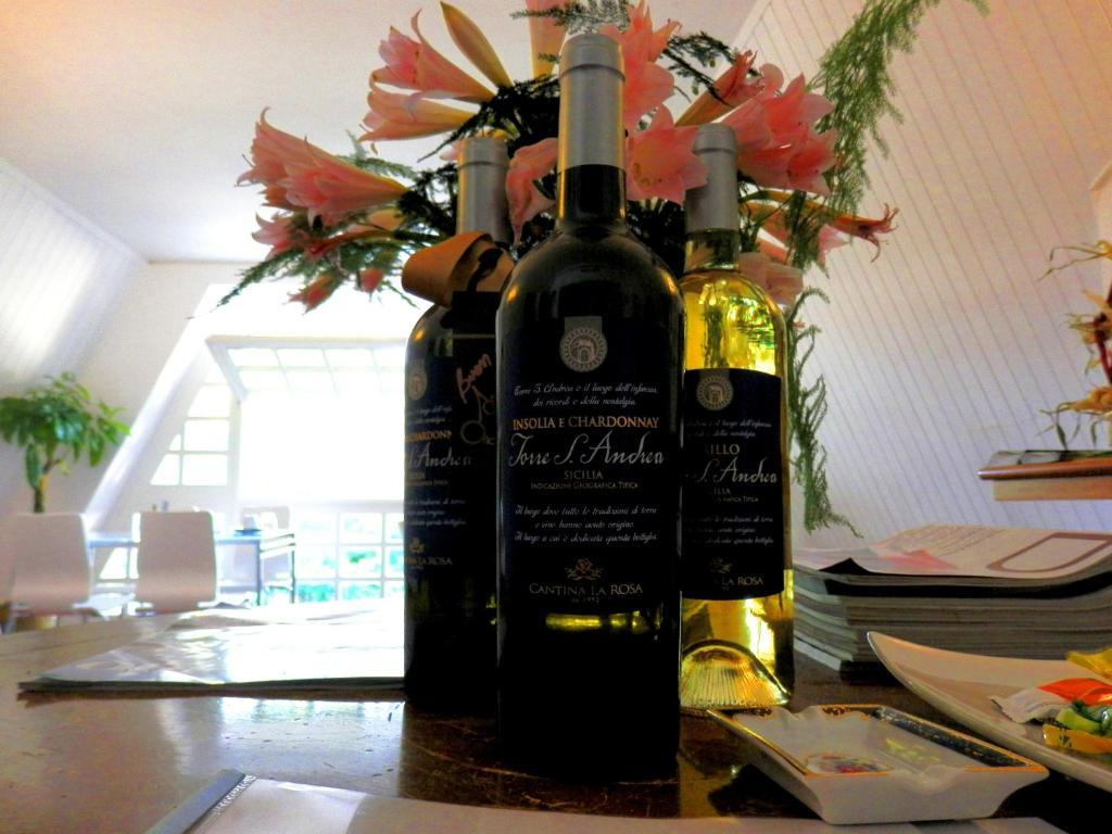 Bed And Breakfast Aloisio San Gregorio di Catania Bagian luar foto