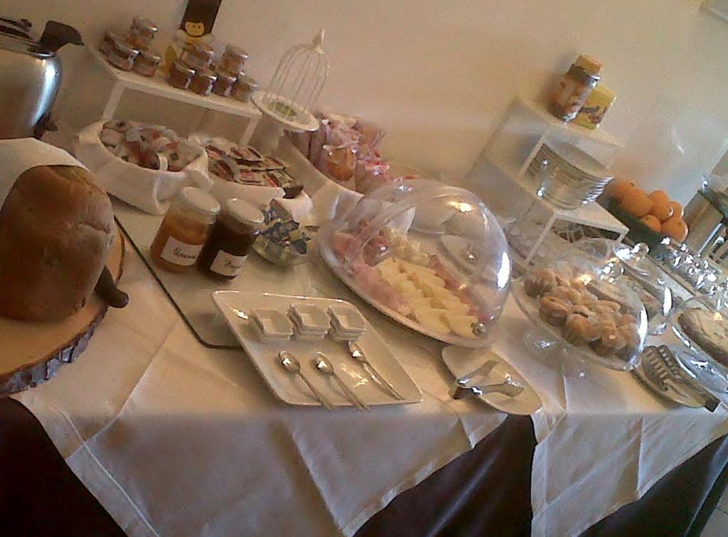 Bed And Breakfast Aloisio San Gregorio di Catania Bagian luar foto